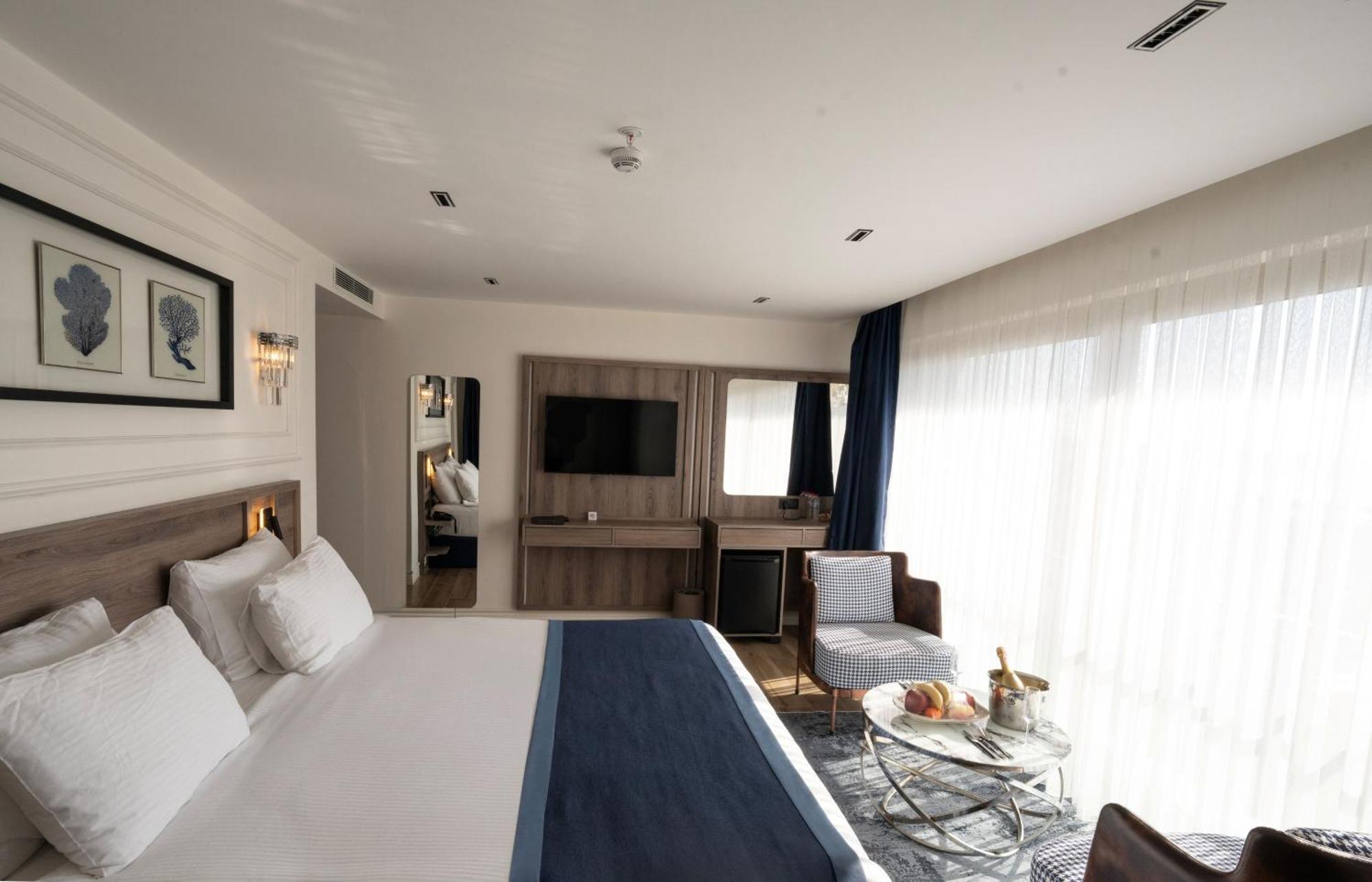 Mona Bosphorus Hotel Istanboel